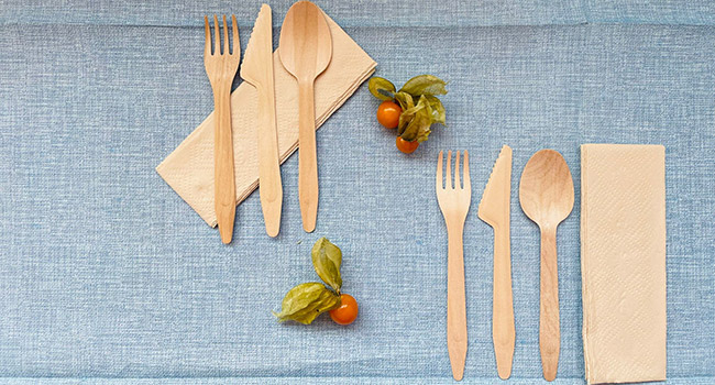 Besteckset Holz